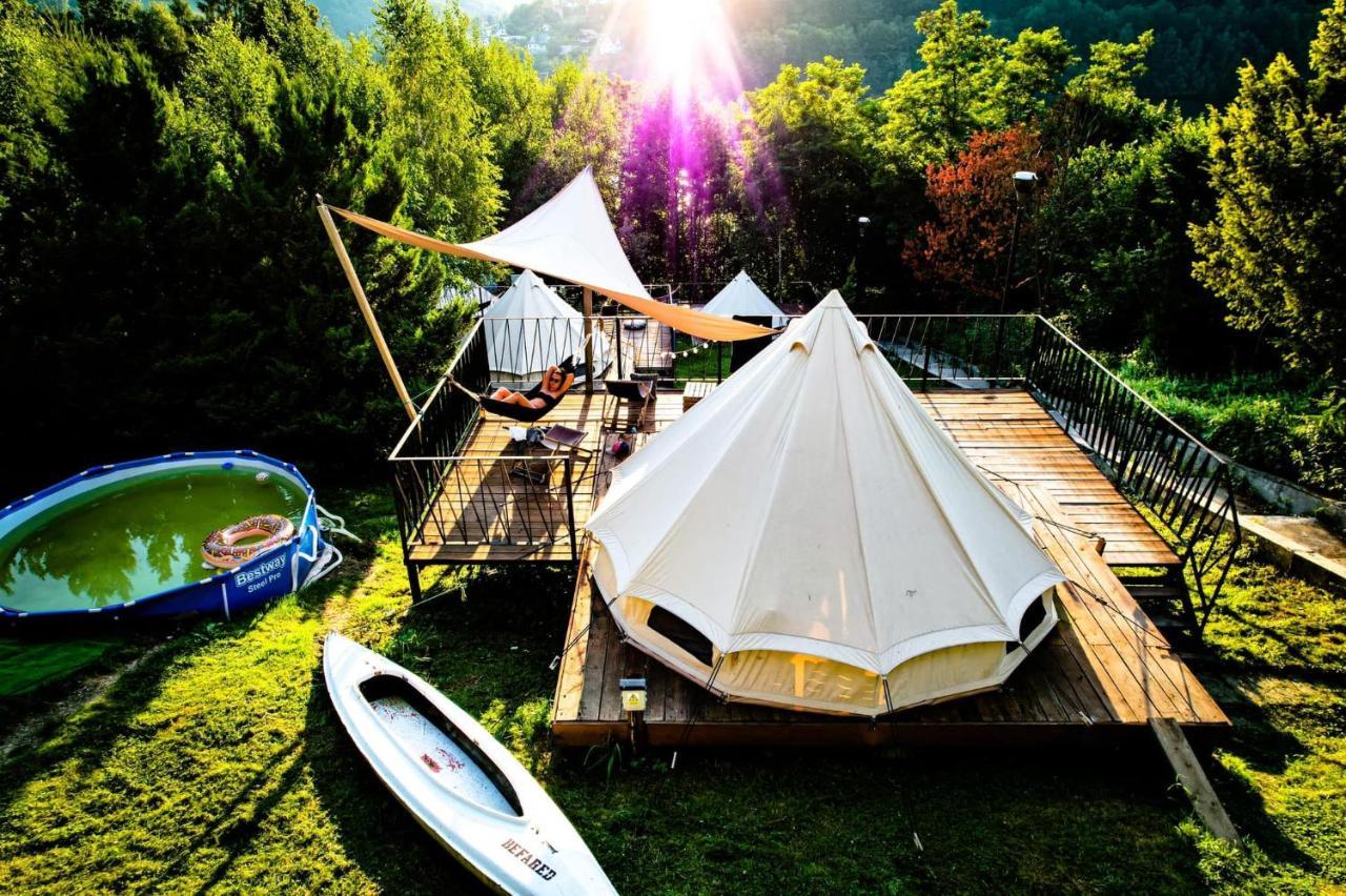 Glampspace - Szlak Beskidzki Hotel Międzybrodzie Bialskie Exterior foto
