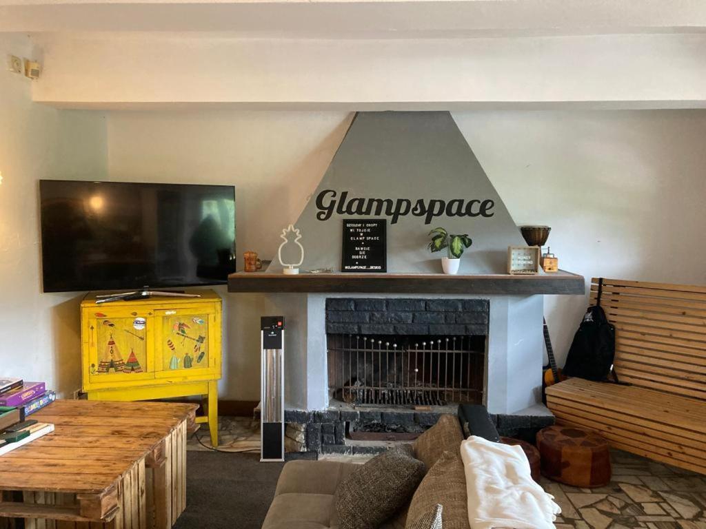 Glampspace - Szlak Beskidzki Hotel Międzybrodzie Bialskie Exterior foto